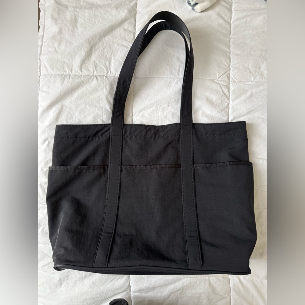 Lululemon daily multipocket tote - Picture 2 of 5